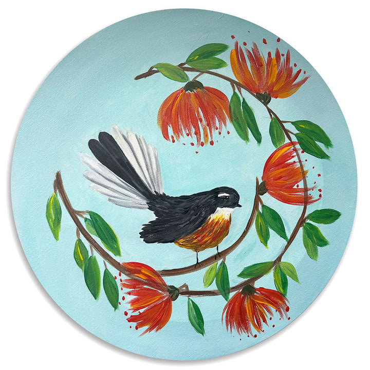Fantail Wreath on a Round Canvas